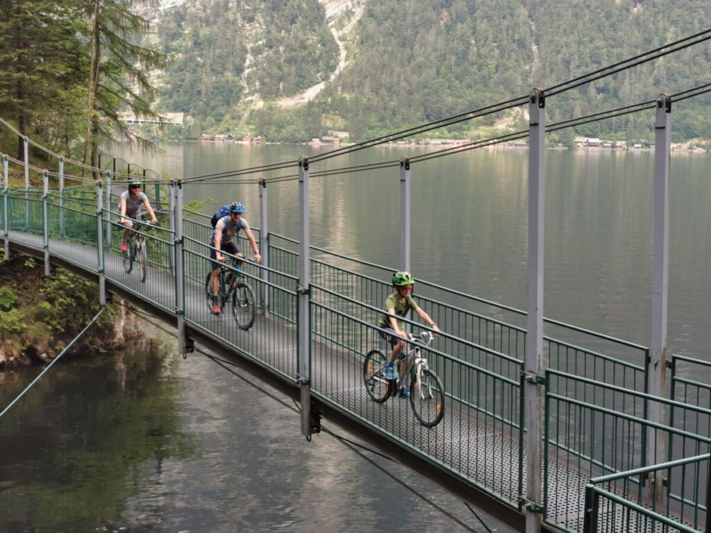 bekannte Brücken in Österreich: Am Hallstätter See