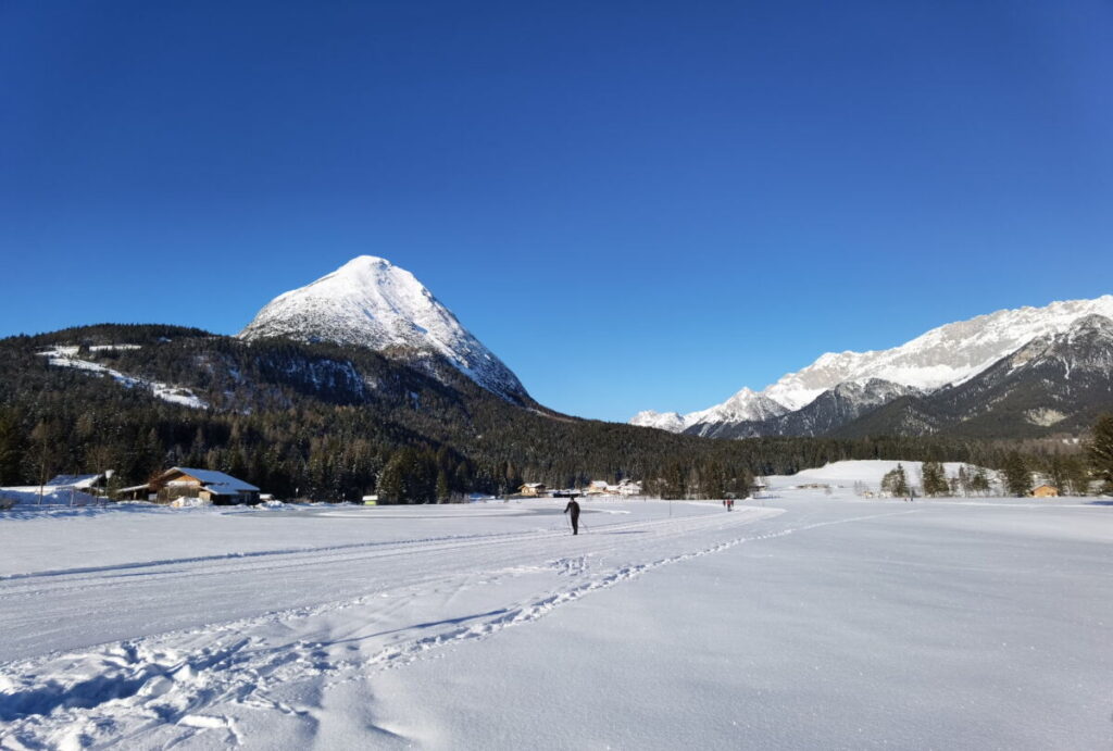 Entlang der Leutascher Ache langlaufen - bekannt und beliebt in Tirol